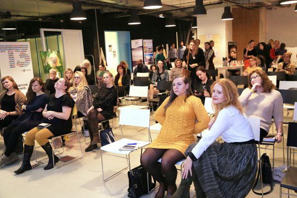 Konferencia akcne zeny (328)